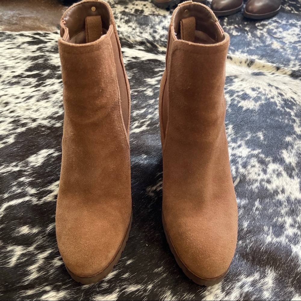 MK ankle boots